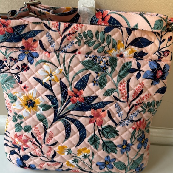 NEW Vera Bradley Triple Zip Hipster crossbody pocketbook - Paradise Coral - Picture 6 of 10